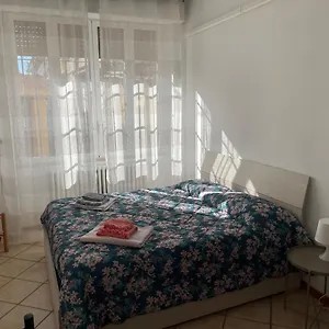  Apartment Roberta House