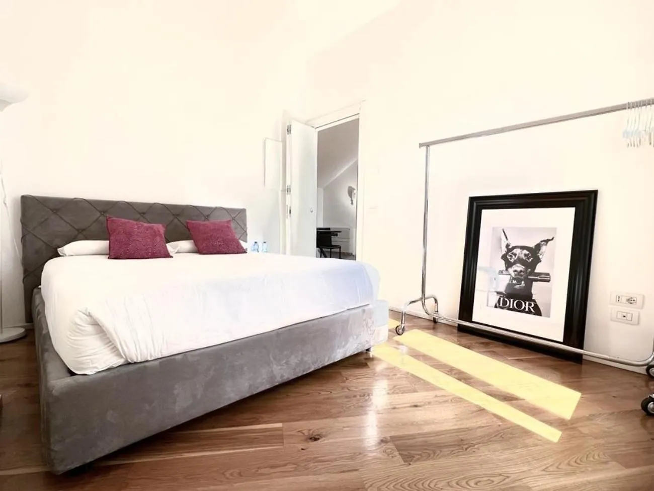 Comecasa Attic 5 Min Walk From Duomo Milan 0*,  Italy