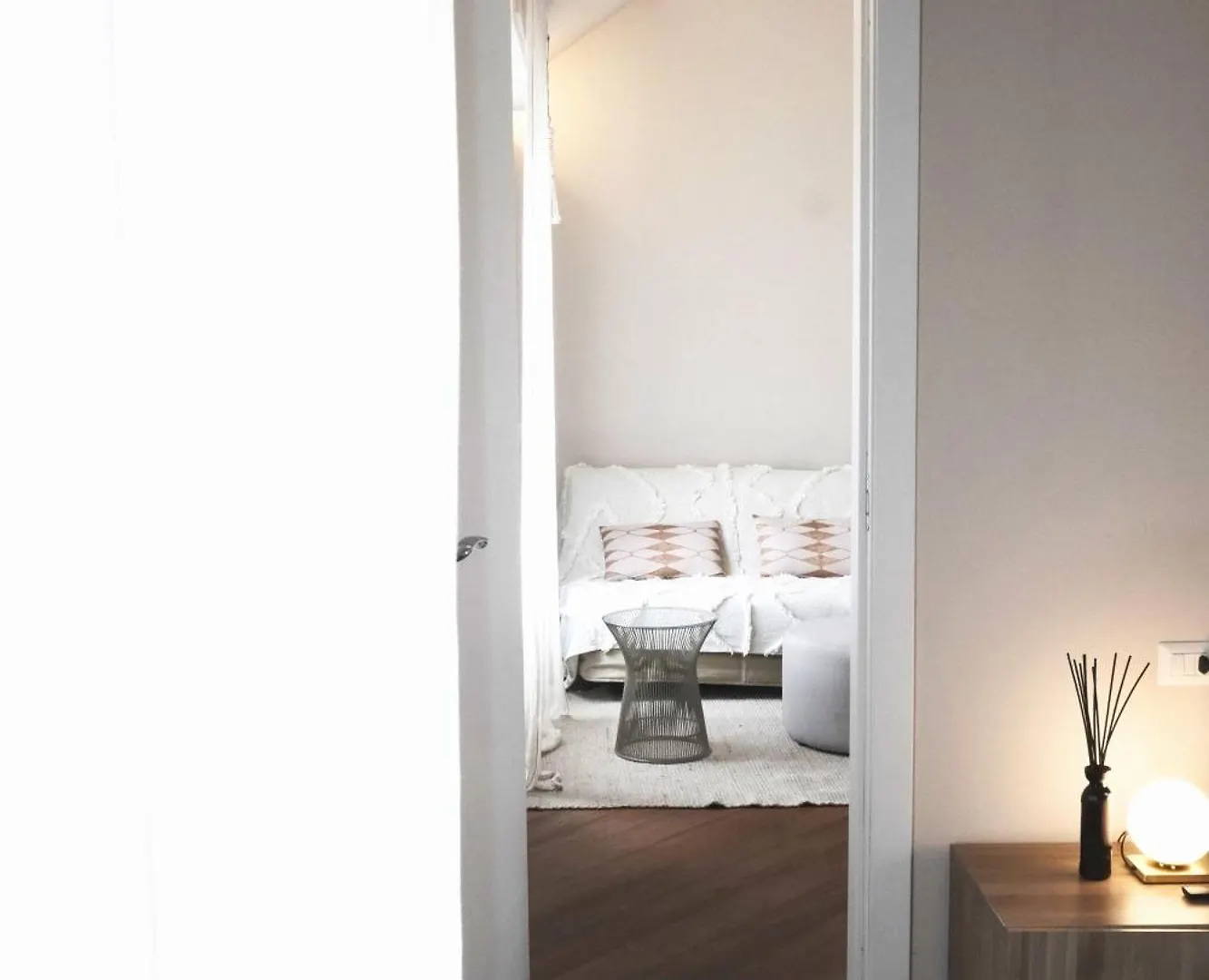 Comecasa Attic 5 Min Walk From Duomo Milan Apartment