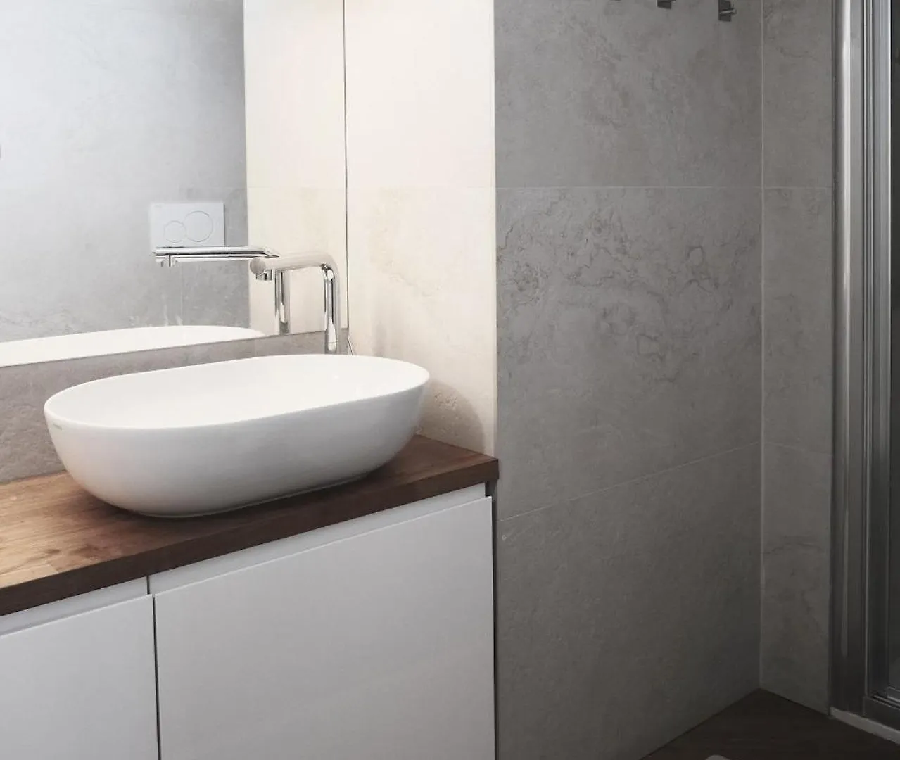Comecasa Attic 5 Min Walk From Duomo Milan Apartment
