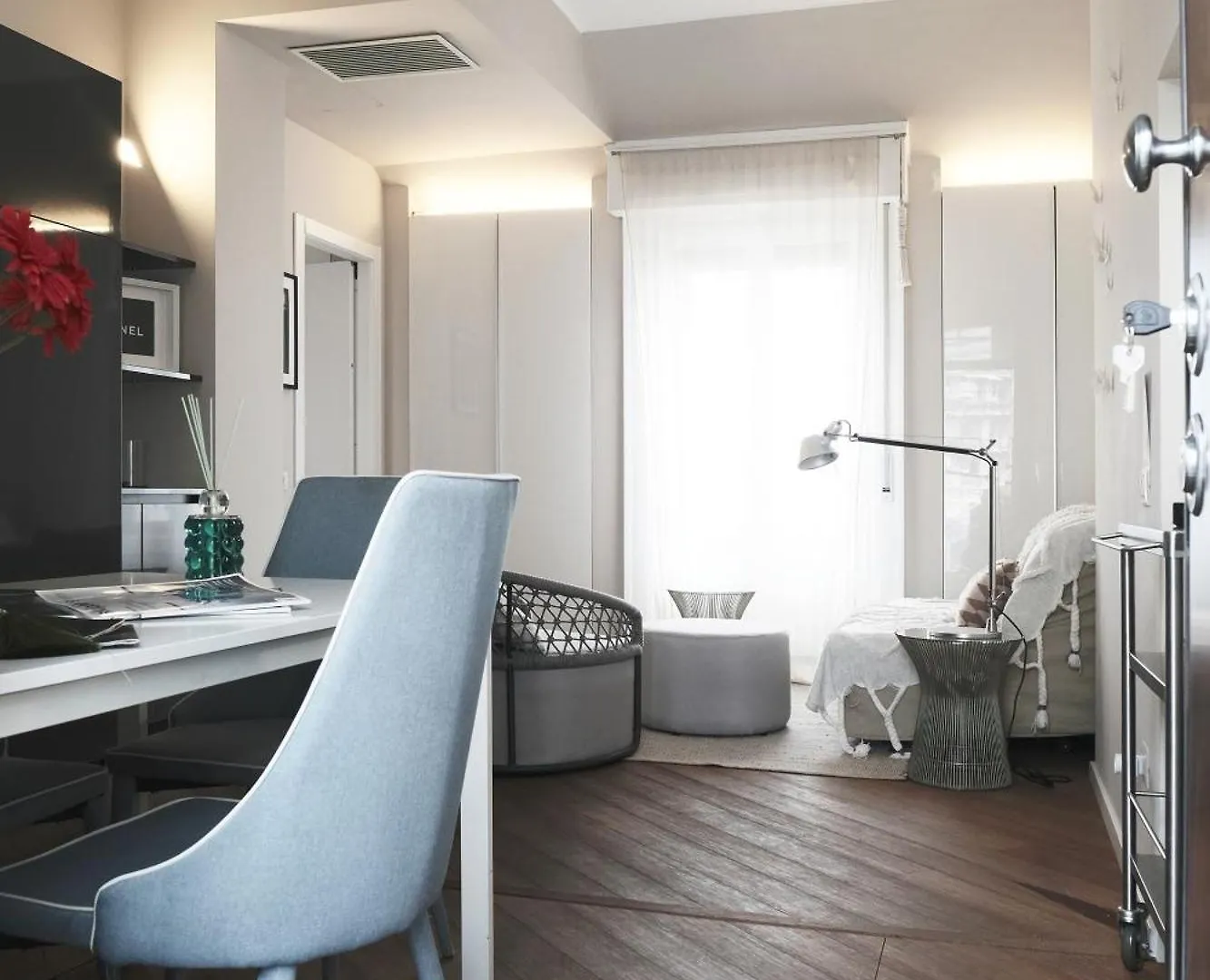 Comecasa Attic 5 Min Walk From Duomo Milan Apartment