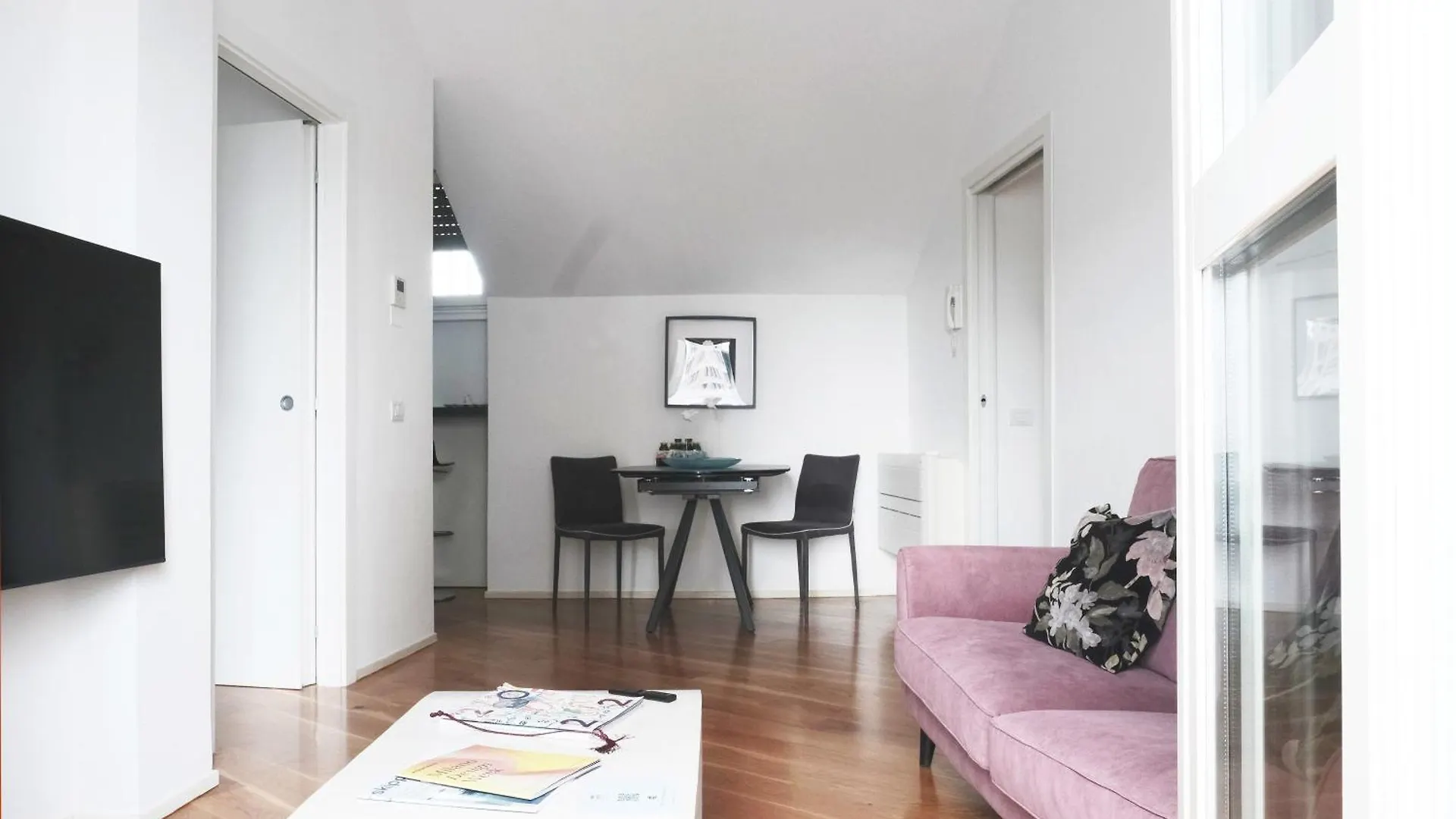 מילאנו Comecasa Attic 5 Min Walk From Duomo איטליה